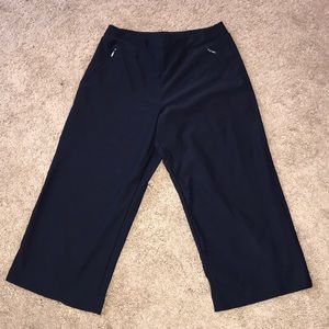 Navy Blue Lucy Capris